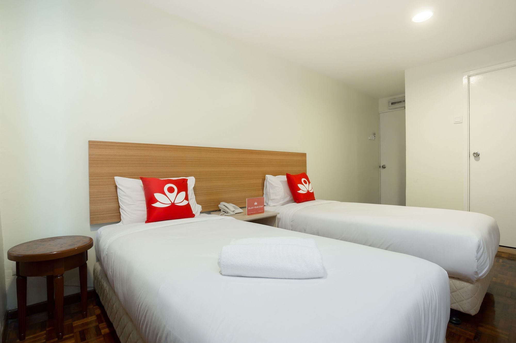 Zen Rooms Basic Sentul กัวลาลัมเปอร์ ภายนอก รูปภาพ