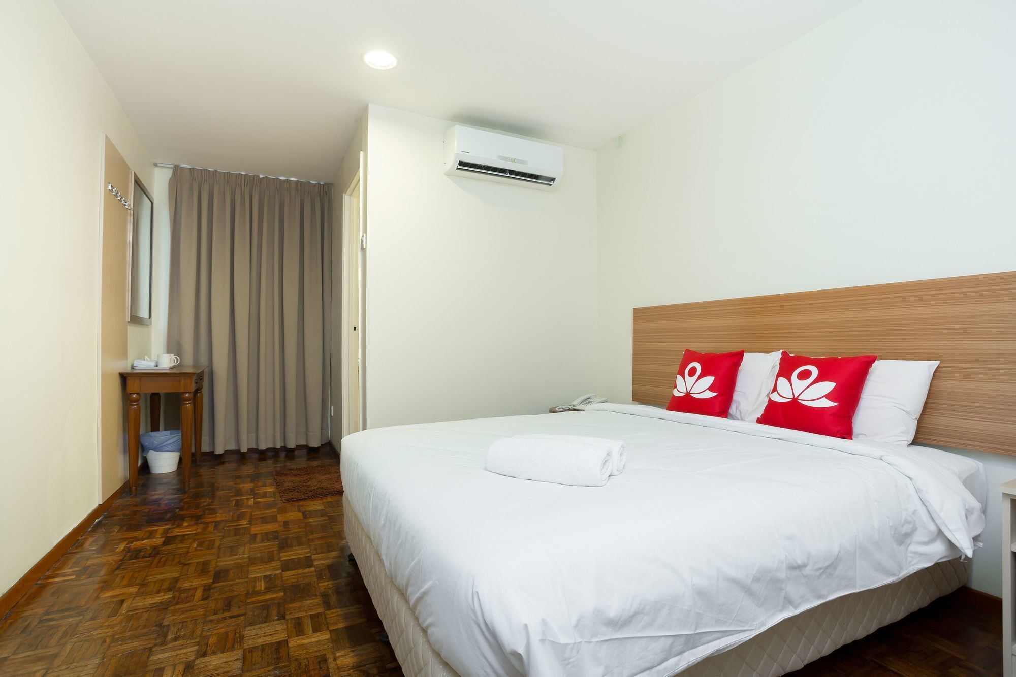 Zen Rooms Basic Sentul กัวลาลัมเปอร์ ภายนอก รูปภาพ